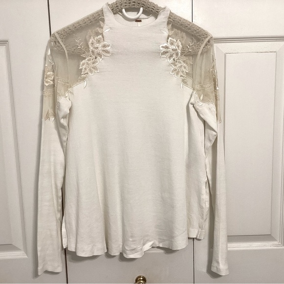 Free People Tops - Free People Daniella Lace Embroidered Shoulder Funnel Neck Top Ivory Size XS
